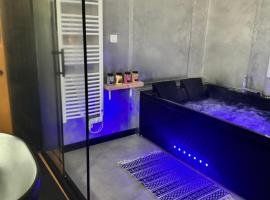 Le miroir des désirs, Hotel in Argentré-du-Plessis