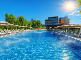 Regnum Banya Thermal Hotel, golf hotel in Banya