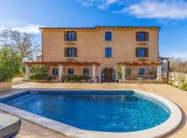 Holiday Home Villa Christina by Interhome