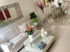 Casas grandes y lujosas disponibles, khách sạn ở Valledupar