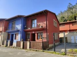 Casa Brisa Cantabrica - Family House - Molleda, hotel i Molleda
