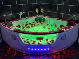 Jacuzzi privé, terrasse, Roubaix