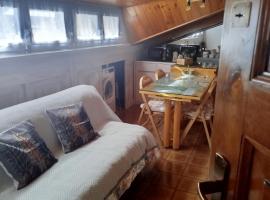 Il Nido, hotel en Valdisotto