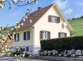 Holiday Home Ferienhaus am Meißlberg by Interhome
