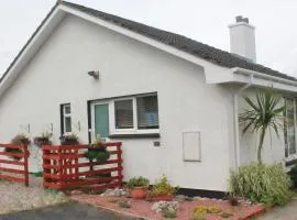 Holiday Home Gemütliches Ferienhaus An Airigh by Interhome