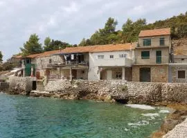 Holiday Home Weißes Haus Robinson mit BBQ und Terrasse by Interhome