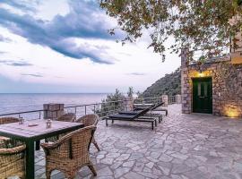 Holiday Home God Bacchus - God Dionysus Villa by Interhome, Hotel in Péra Mélana
