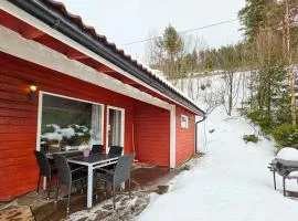 Stunning Home In Krokkleiva With Sauna