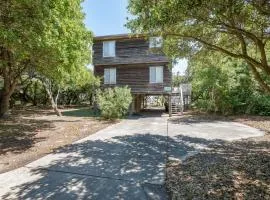 4752 - Canopy Retreat