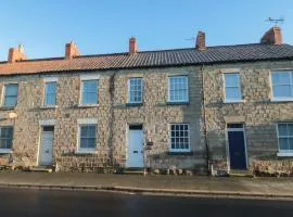 Daisy cottage