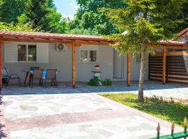 Ektoras House, hótel í Platamonas