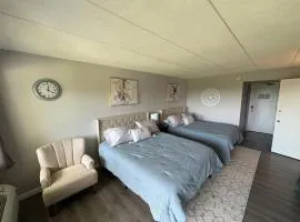 Stunning Sunrises over Lake Winni at Cedar Lodge!