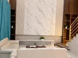 Private Rooftop Penthouse , Himalayan Views