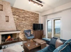 Petritis Cozy Mountain Retreat with Stunning Views By Greece Apartments