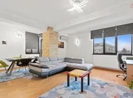 In City Baneasa Apartment