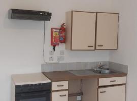 The Garve Flats, hotel i Garve