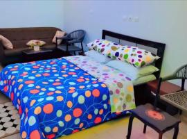 Les Résidences KYORAX, hotel en Bingerville