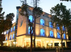 Hotel Il Gabbiano โรงแรมในเชเซนาติโก