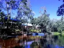 Amazon Bromelia Lodge