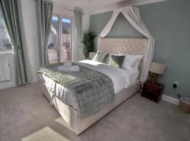 Luxurious, private room in the heart of Galway