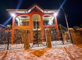 Jaycees Place, hotel di Arouca