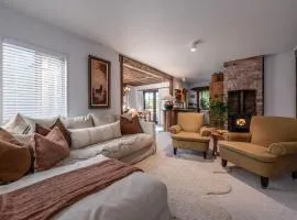 Stone Street Cottage by Sothebys Luxury Rental Homes