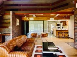 Mid-century lake front house with Sauna