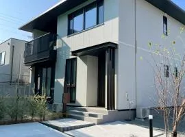 Akikawa Mashiki 4 新築鉄骨造一棟貸切ヴィラ