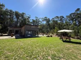 Luxe Retreat 4min to Daylesford - 3BR Sleeps 8