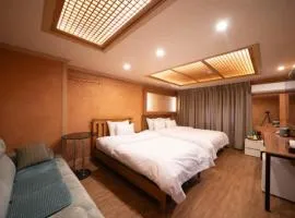 전주 우아동 한옥호텔 Hanok hotel