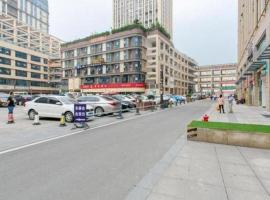 Xana Hotelle Chengdou Xindu Sanhechang Metro Station, hotel a Chengdu