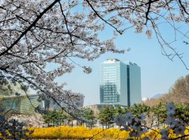 DoubleTree By Hilton Seoul Pangyo Residences, khách sạn ở Seongnam