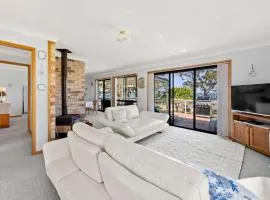 The Bay House - Fireplace - Waterfront