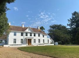 Taunton House – hotel w mieście Hatch Beauchamp