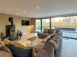 Lindum Barn - Ukc4649