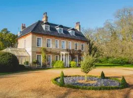 The Sedgeford Hall Main Hall And Theatre