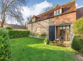 Beachy Barn - Ukc6126