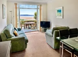 Apartment 3 - Ukc6989