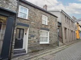 Castle Cottage