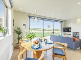 Daisy Lodge - Uk36656