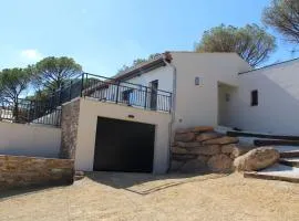 Villa in Var with Pool near Massif Maures