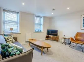 6 Eastgate -Uk34289
