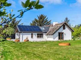 Gorgeous Home In Vestervig With Wifi