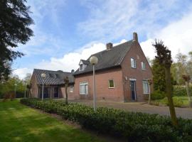 Lovely holiday home with lots of privacy, casa vacanze a Valkenswaard