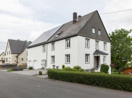 Beautiful Apartment in Morscheid Riedenburg, hotel with parking in Morbach