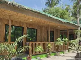 Lazy Coconuts Beach Hut