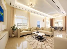 Silk Valley – Beachfront 3BR near Al Hamriyah, Hotel in Schardscha