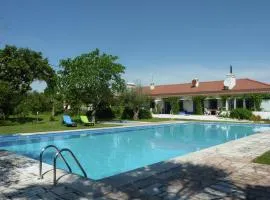 Farmhouse in Montemor-o-Novo with Swimming Pool