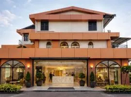 Cochrane Place By Teesta Hotels