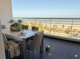 RIVIERA PALACE - TRILO SEA FRONT- Premium Villas